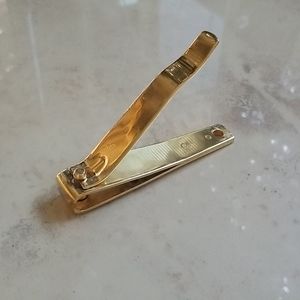 SALE! Trim Goldtone Nail Cutters